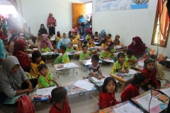 foto lomba mewarna1